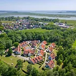 Freesenbruch Doppelhaushälfte 11 - Windflüchter Ferienhaus
