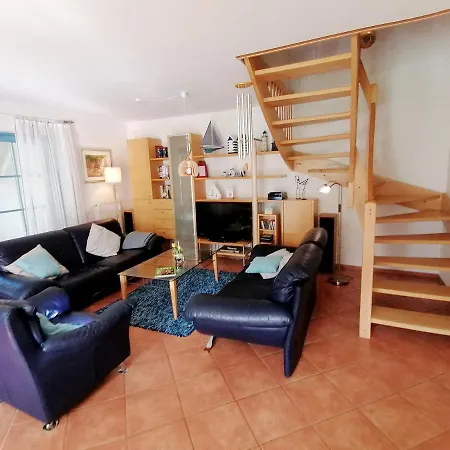 Feriehus Freesenbruch Doppelhaushaelfte 11 - Windfluechter Zingst