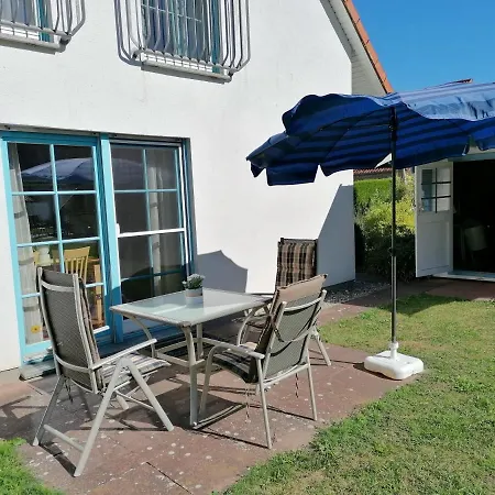 Freesenbruch Doppelhaushaelfte 11 - Windfluechter Zingst